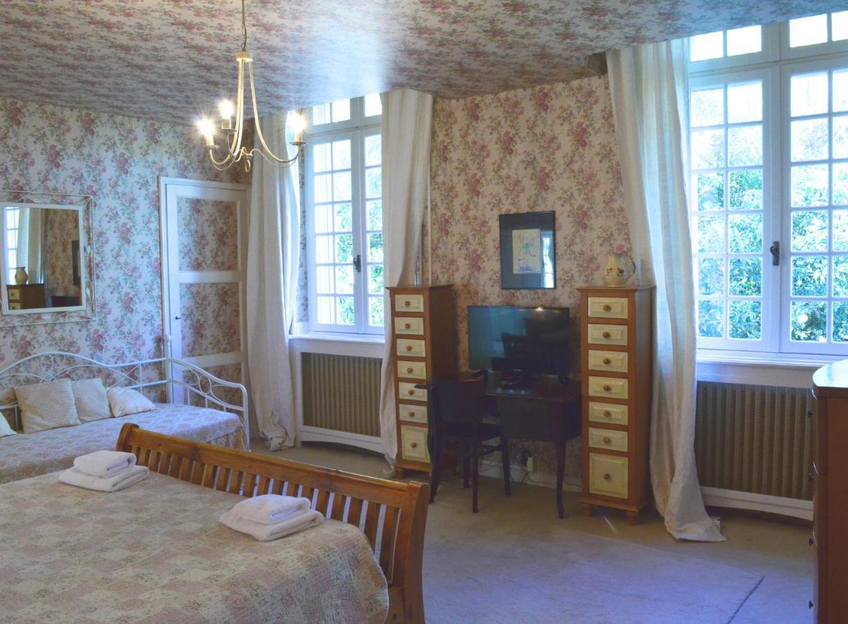 Chateau Du Puits Es Pratx Ginestas